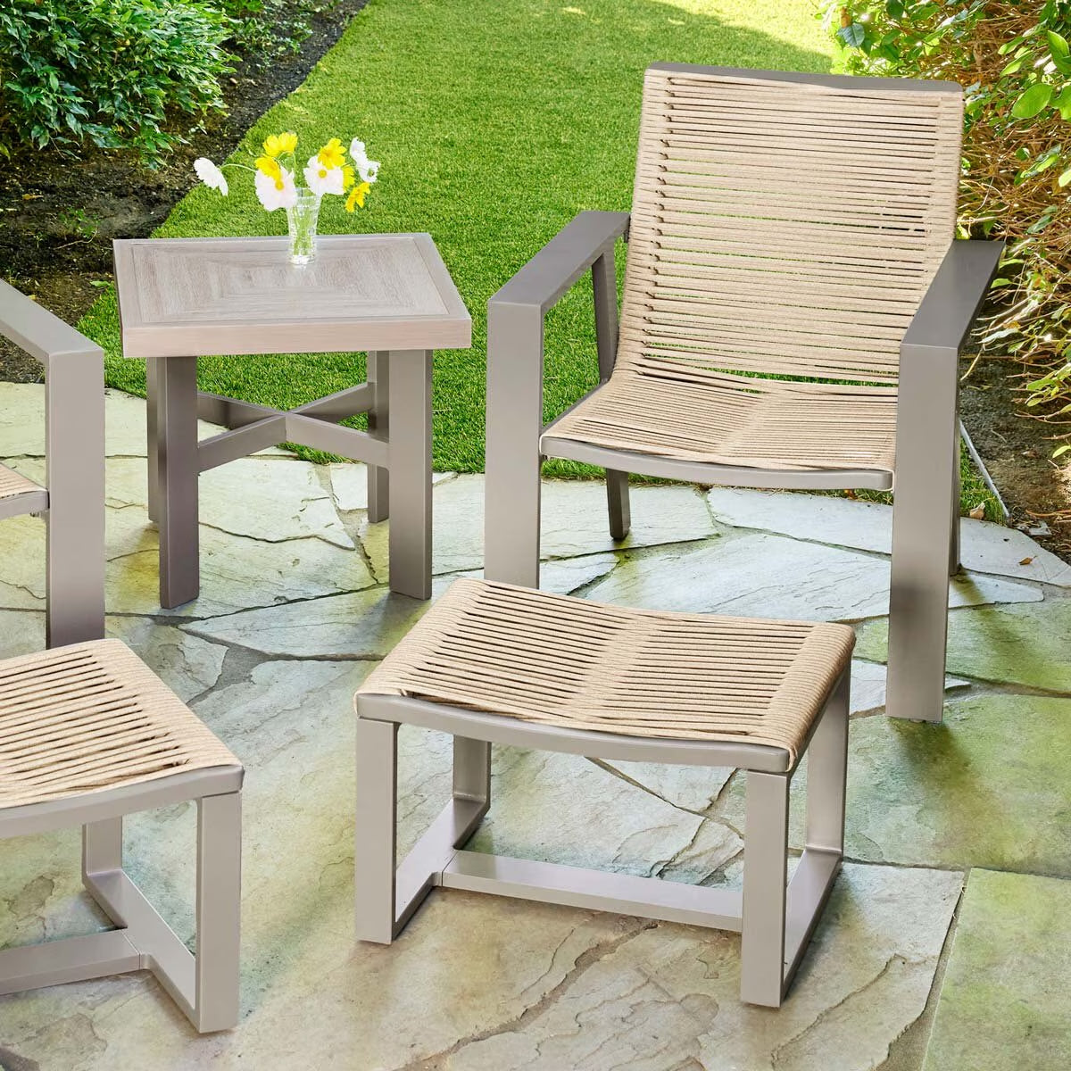 Canyon 5 Piece Small Space Wicker Set + Cover