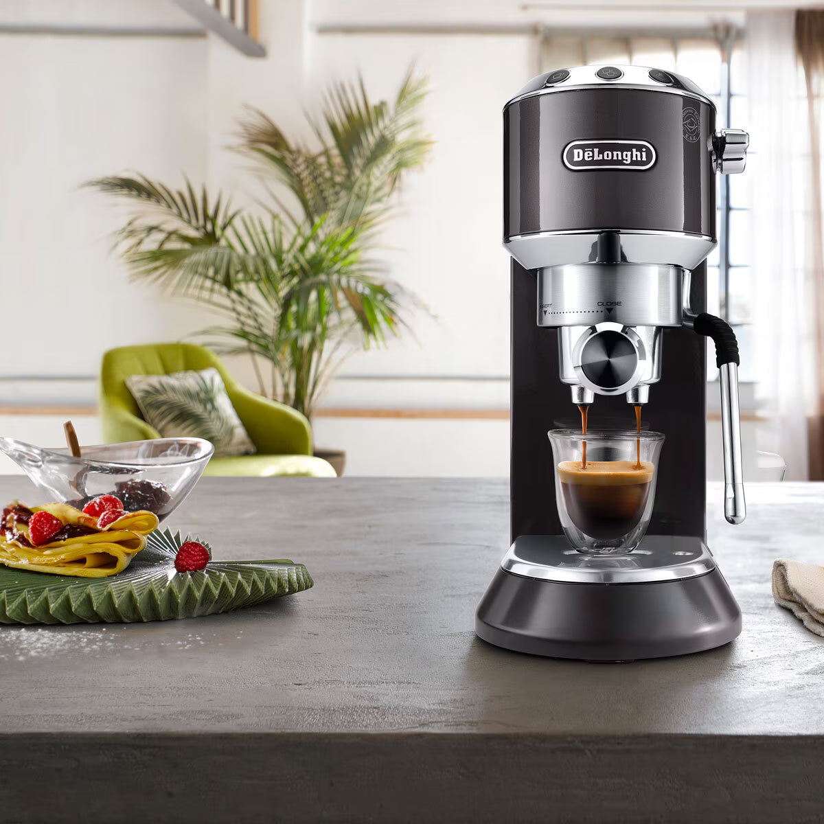 Dedica Arte Pump Espresso Coffee Machine in Grey, EC885.GY