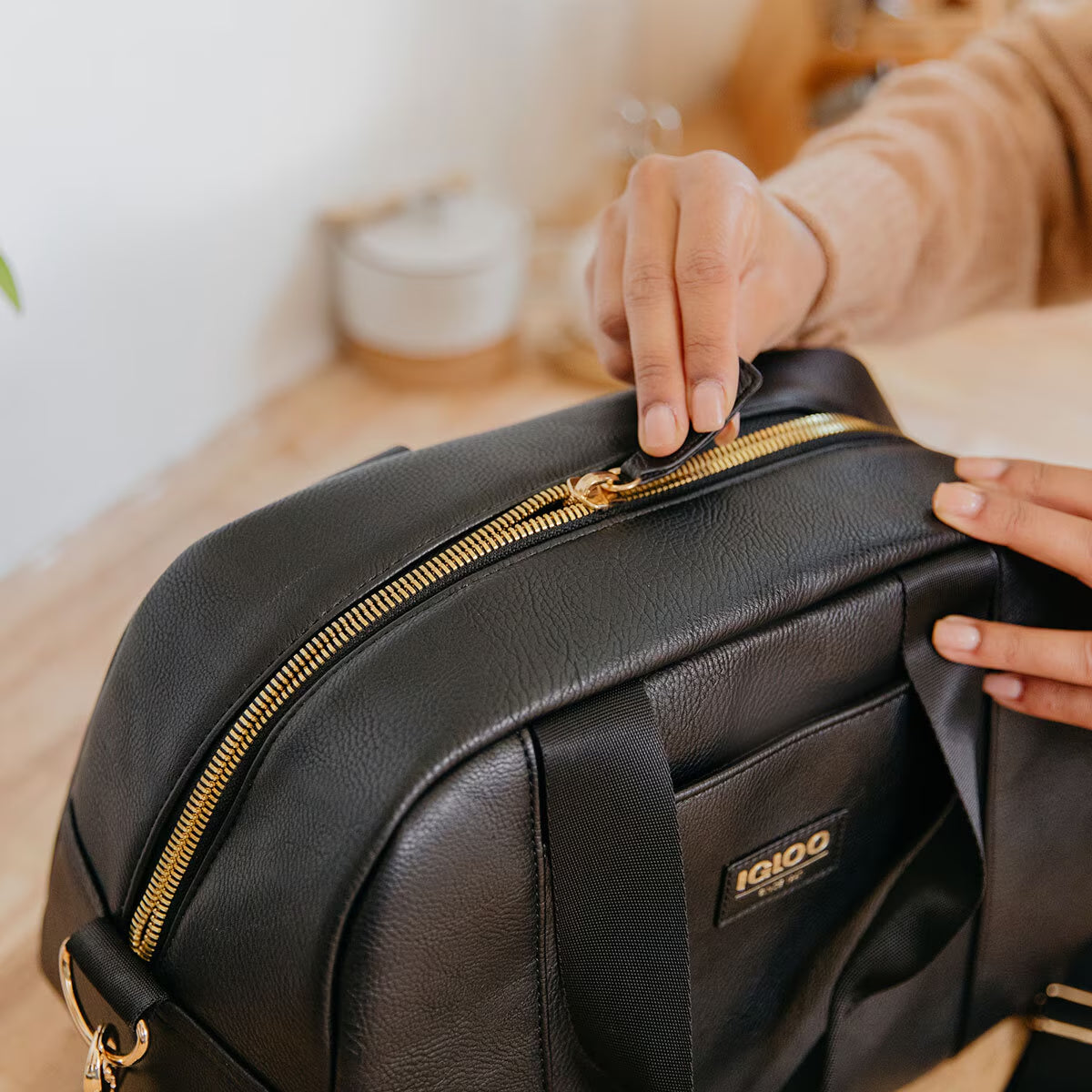 Luxe Satchel in Black