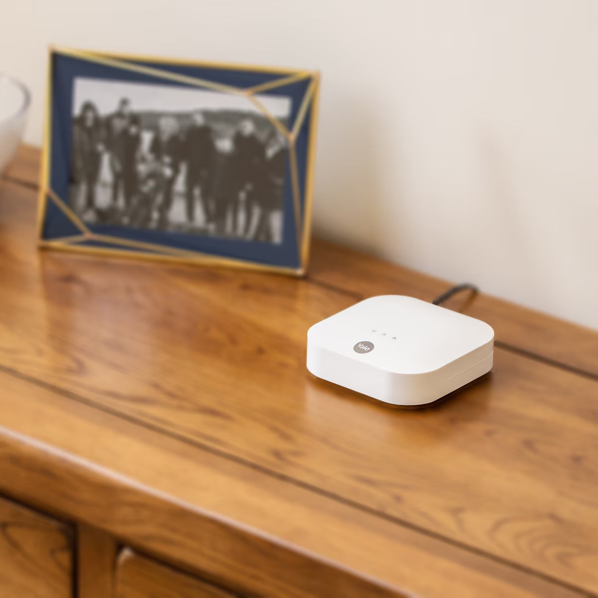 IA-320 10Pc Sync Smart Home Alarm with X4 Motion Sensors and X3 Window/Door Sensors