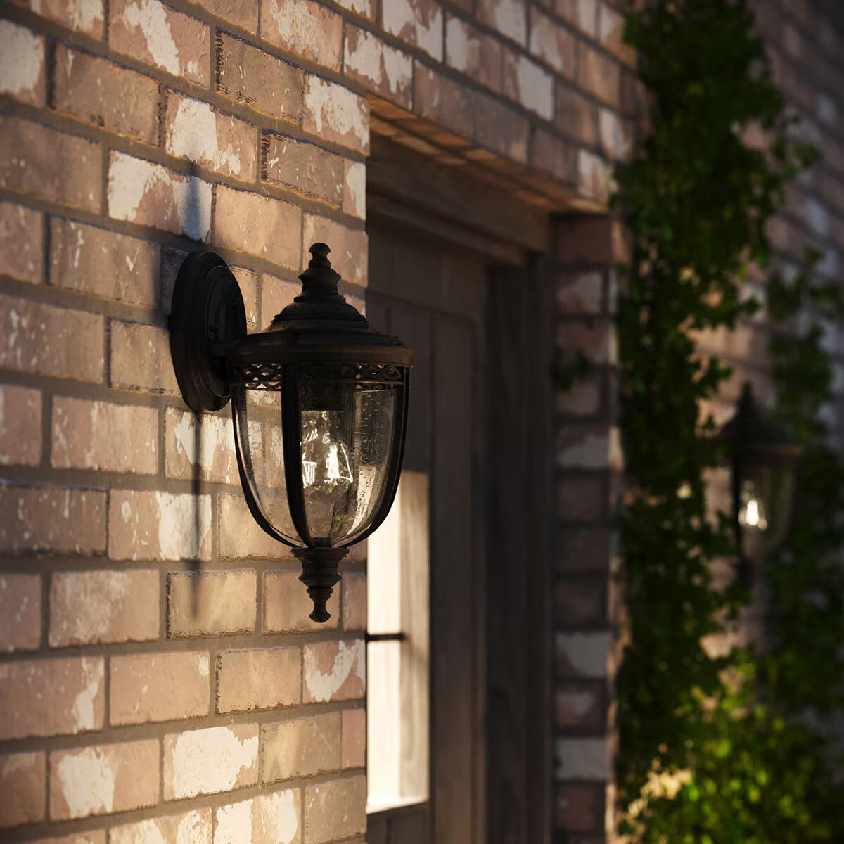 English Bridle 1 Light Exterior Wall Lantern