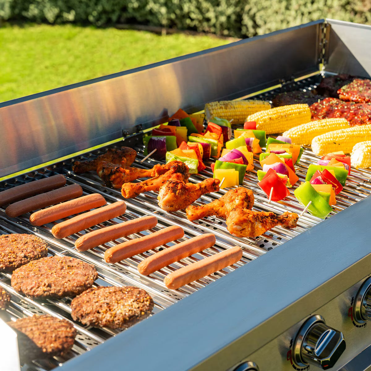 8 Burner Event Gas Barbecue Grill + Cover