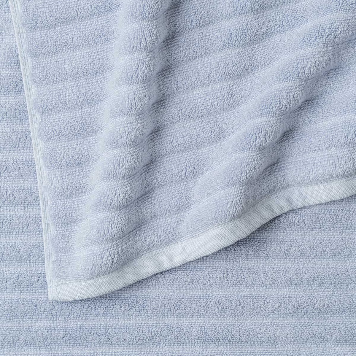 Bumpy Texture 100% Cotton Bath Towel in Blue, 76 X 147 Cm
