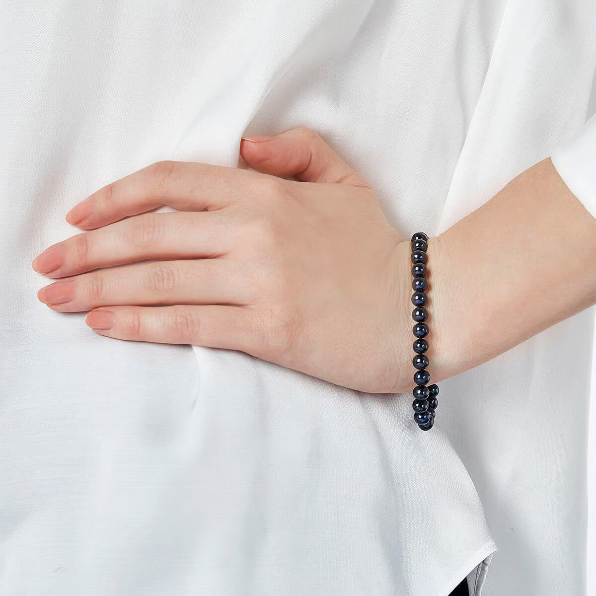 6-6.5Mm Cultured Freshwater Black Pearl Bracelet, 18Ct Yellow Gold