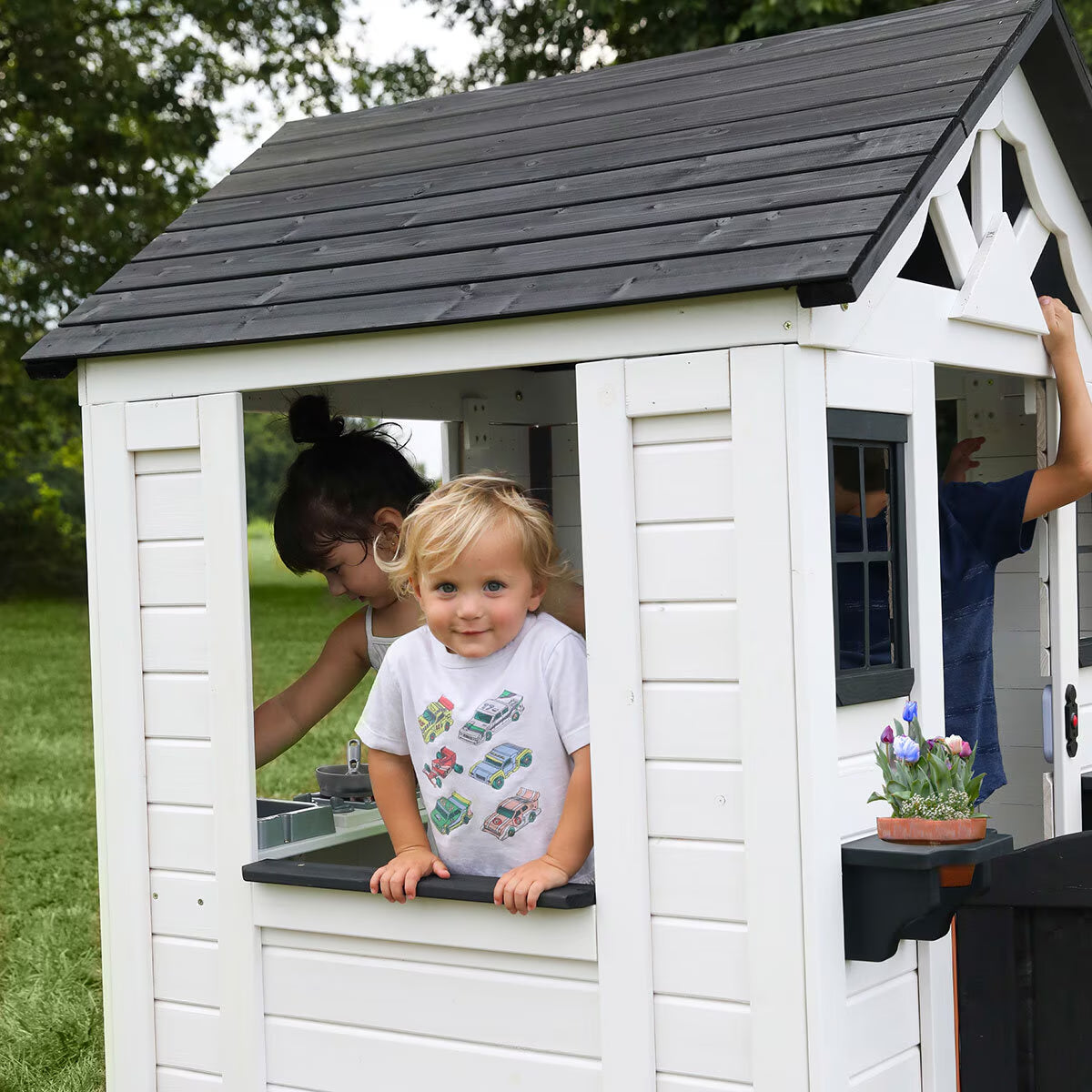 White Sweetwater Playhouse (2-10 Years)